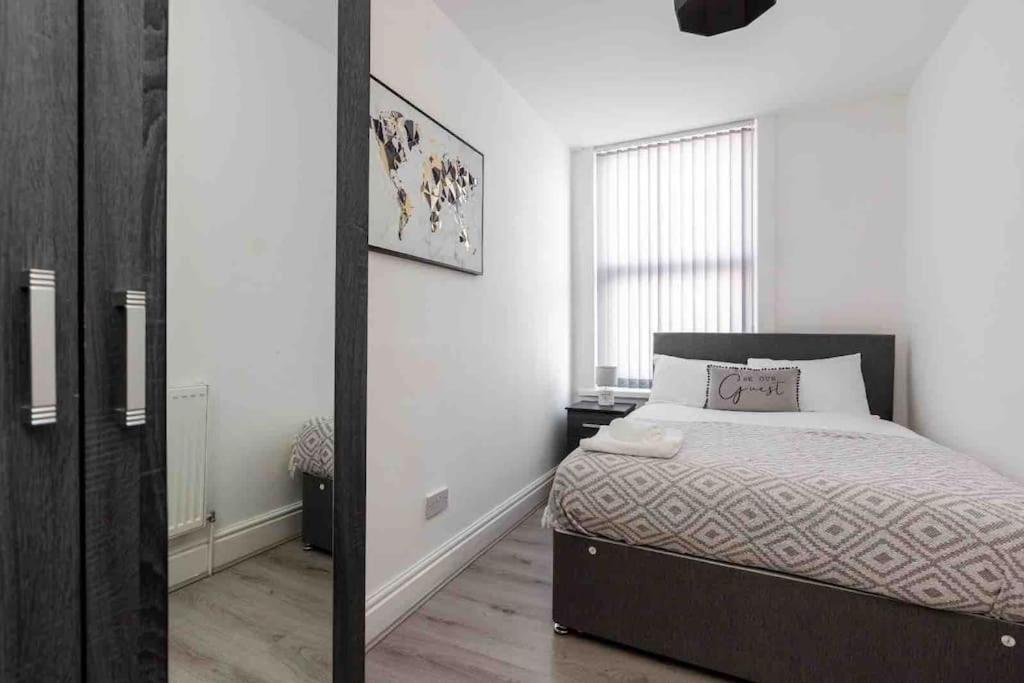 Walton Breck Apartamento Liverpool Exterior foto